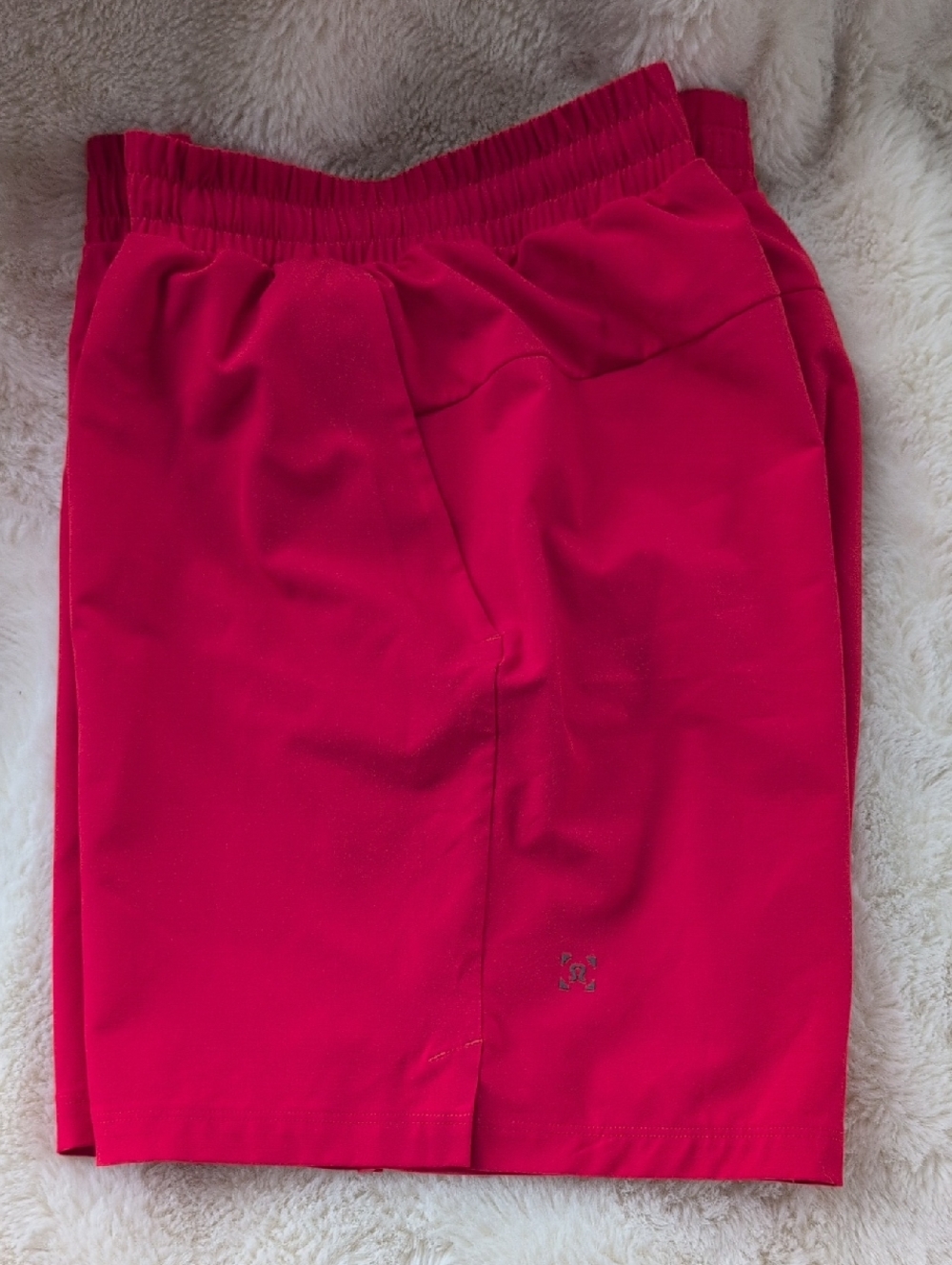 Men's Lululemon Athletic Shorts — Vibrant Red Performance Fit